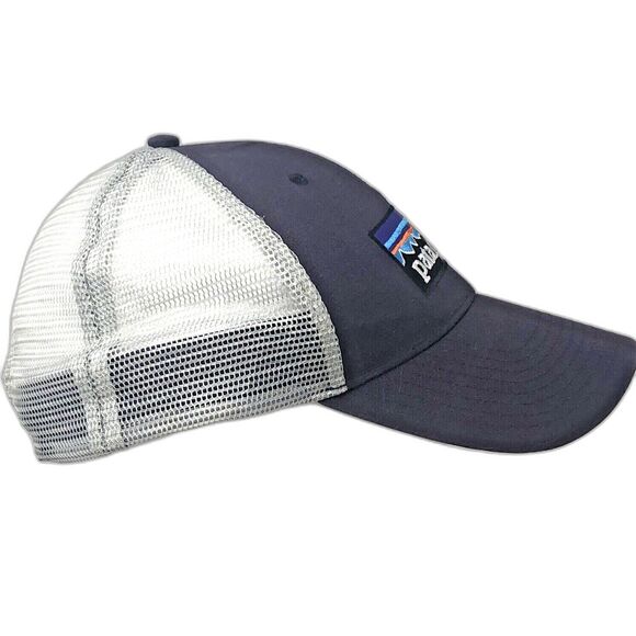 Patagonia Snap Back Trucker Hat Purple Mesh Cap VTG LOGO Patch Outdoors Hiking - Picture 3 of 9